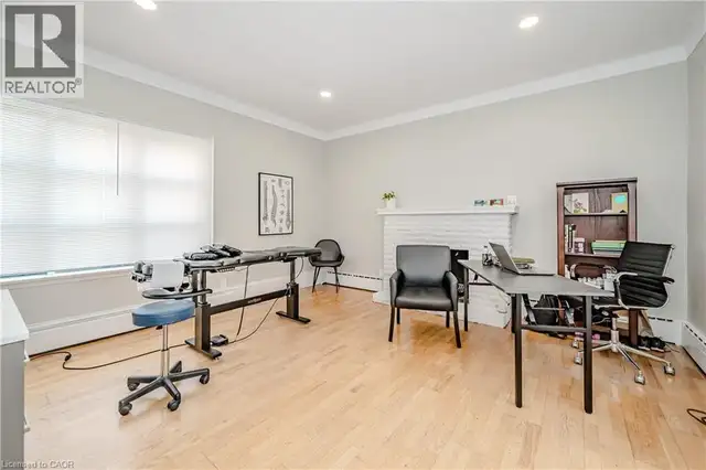 492 LOCUST Street Unit# 1 Burlington, Ontario in Commercial & Office Space for Rent in Oakville / Halton Region - Image 12