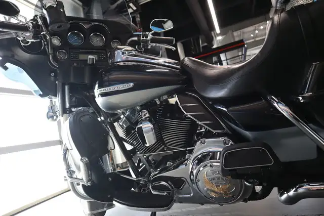 2012 Harley-Davidson Touring FLHTK - Electra Glide Ultra Limited in Sport Touring in Strathcona County - Image 10