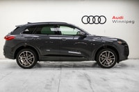 This Audi Q5 boasts a Intercooled Turbo Premium Unleaded I-4 2.0 L/121 engine powering this Automati... (image 3)
