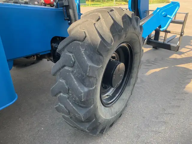 2014 Genie GTH-1056 Telehandler (10K, 56') - Finance $2240/m in Heavy Equipment in Delta/Surrey/Langley - Image 17