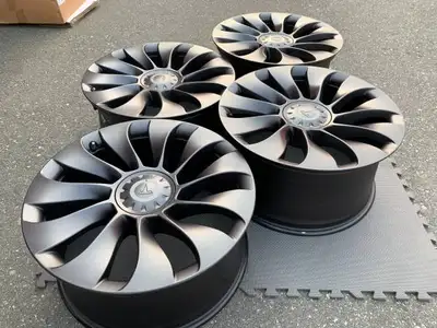 Nice set of MATT BLACK Genuine OEM TESLA UBERTURBINE 21" rim Model Y Performance wheels in excellent...