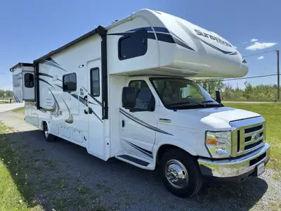 ***Consignation / Payez une seule taxe !!*** Superbe motorisé classe C 2019 Forest River Sunseeker 3...