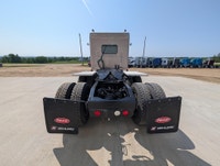 LOW KMS LOW HRS 2006 Peterbilt 379 Pre Emission Heavy Spec KMS: 388,750 ECM Laptop Verified HRS: 11,... (image 5)