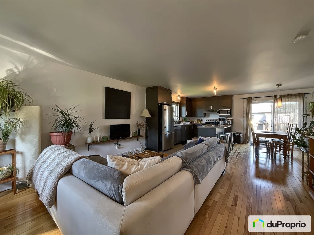 $549,999 - Duplex for sale in St-Roch-De-Richelieu — photo 3