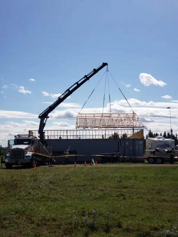 Picker Trucks For Hire! in Other in Red Deer - Image 9