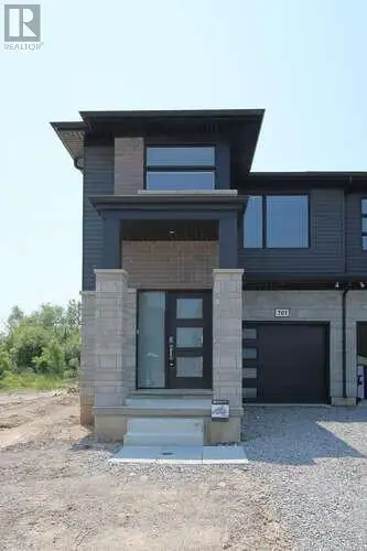 761 BRADFORD AVENUE Fort Erie (Crescent Park), Ontario