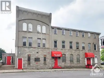 A chance to be part of the history of the growing town of Smiths Falls. 'The Tavern' has been a prom...