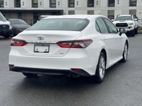 Super White with Black 64,758 KMS 2.5L 4-Cylinder Engine 8-Speed Automatic FWD Toyota Safety Sense 2... (image 7)