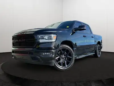 This Ram 1500 has a powerful Gas/Electric V-8 5.7 L/345 engine powering this Automatic transmission....