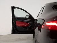 This 2021 Jaguar XF R-Dynamic SE is a local Ontario vehicle with a clean Carfax report. With R-Dynam... (image 7)