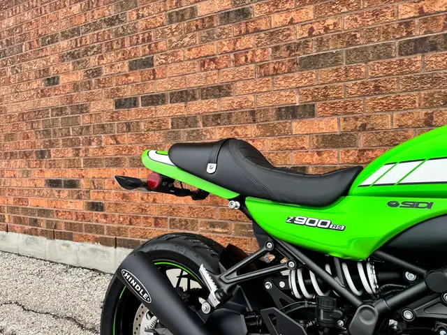 2018 Kawasaki Z900RS Cafe **HINDLE EXHAUST SYSTEM** **EXTRAS** in Street, Cruisers & Choppers in Markham / York Region - Image 13
