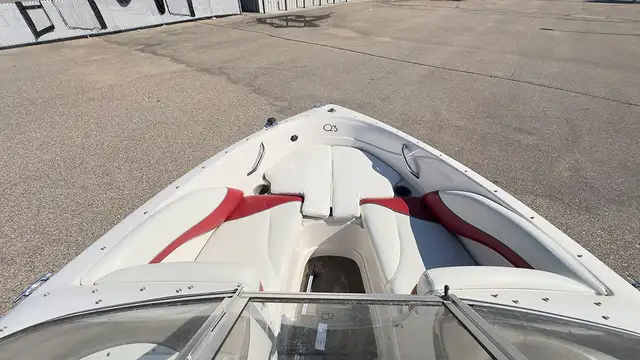 2001 Tahoe Q3 used bowrider fiberglass boat in Powerboats & Motorboats in Prince Albert - Image 10