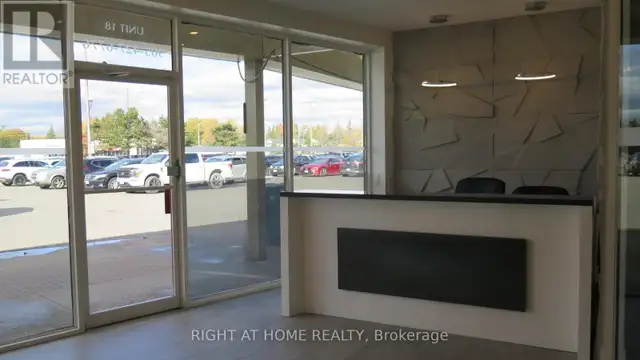 UNIT # 18 - 1725 KINGSTON ROAD Pickering (Village East), Ontario in Commercial & Office Space for Rent in Oshawa / Durham Region - Image 8