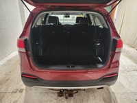 7 passenger Kia Sorento with all wheel drive, remotes start, memory seat, camera, bluetooth and more... (image 3)