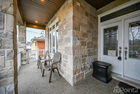 19 ATHENS Street in Houses for Sale in Hamilton - Image 2