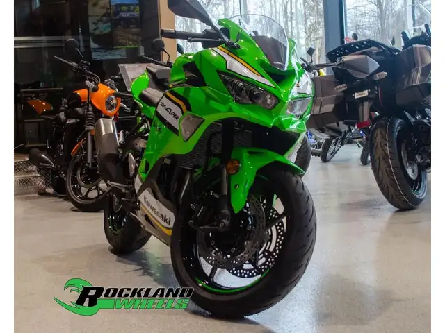 2025 Kawasaki NINJA ZX-4RR KRT in Sport Bikes in Ottawa - Image 7