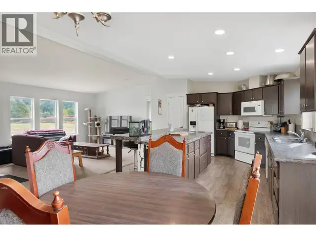 2804 Auldgirth Road Clearwater, British Columbia in Land for Sale in Kamloops - Image 12