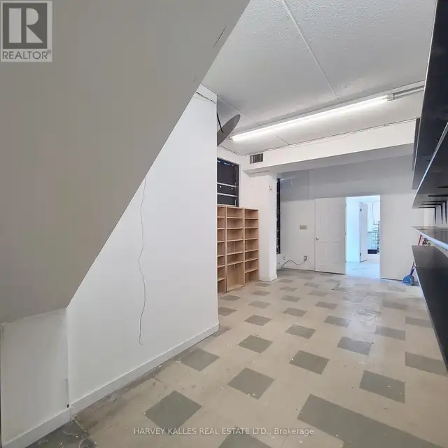 3829 LAKE SHORE BOULEVARD W Toronto (Long Branch), Ontario in Commercial & Office Space for Rent in Mississauga / Peel Region - Image 7