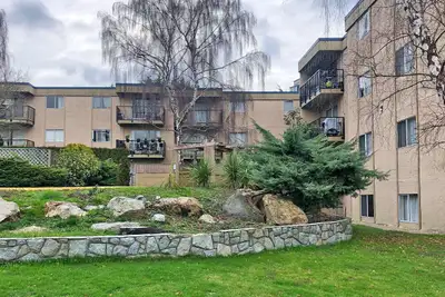 Ocean Park Manor - 1 Bedroom available at 885 Dunsmuir Rd, Esqui