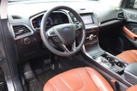 WELL MAINTAINED Experience Elevated Adventure: Ford Edge Titanium AWDin. Embark on a Journey of Supe... (image 8)