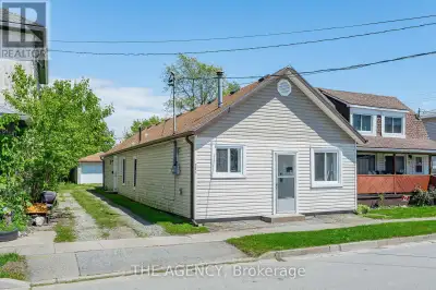 UNIT A - 237 MITCHELL STREET Port Colborne (East Village), Ontar