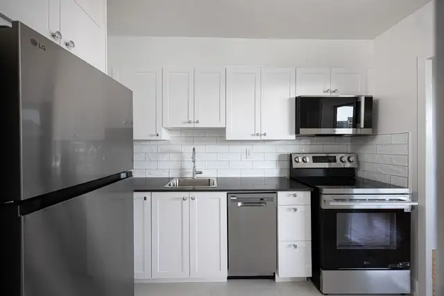 1 Bedroom Apartment for Rent - 30 Esterbrooke Avenue in Long Term Rentals in City of Toronto - Image 7