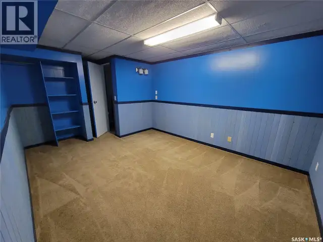 33 Main STREET Willow Bunch Rm No. 42, Saskatchewan in Houses for Sale in Moose Jaw - Image 20