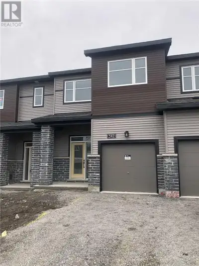 Newer Model Laguna by Minto town home has 1684 sq. ft. of open living space. The main floor features...