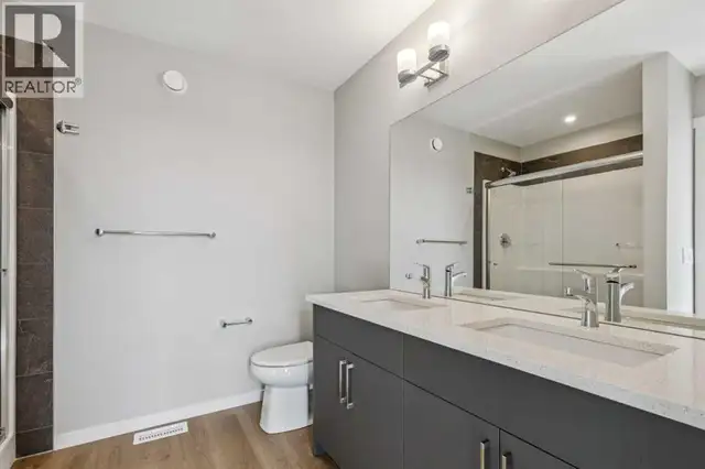 382 Heritage Boulevard Cochrane, Alberta in Houses for Sale in Calgary - Image 14