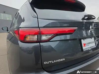 2025 Mitsubishi Outlander Plug-In Hybrid SE | NO ACCIDENTS EV, View more