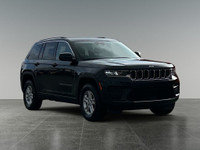 Thanks for viewing our House Of Cars Chinook Inventory! AMVIC licensed dealer! The 2023 Jeep Grand C... (image 8)