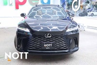 Basic Info: Body: SUV Mileage: 82,500 kms Interior: Palomino Leather Exterior: Caviar Mechanical: En... (image 6)