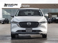 FORMER DAILY RENTAL This Mazda CX-5's interior is one of the best in the class, offering great versa... (image 1)