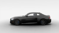 Découvrez cette BMW M2 Coupé neuve, arborant une robe Noir Saphir métallisé et une sellerie en cuir... (image 3)