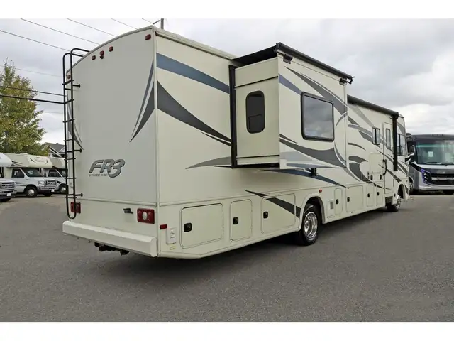 2020 Forest River FR3 34 DS Classe A VR / RV 2 Extension + Foyer in RVs & Motorhomes in Laval / North Shore - Image 38