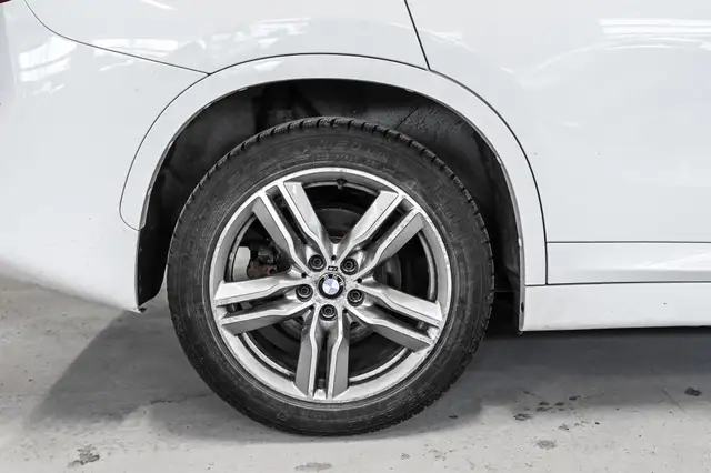 2018 BMW X1 xDrive28i | Mags | Cuir | Toit Pano | Caméra | * À v in Cars & Trucks in City of Montréal - Image 8