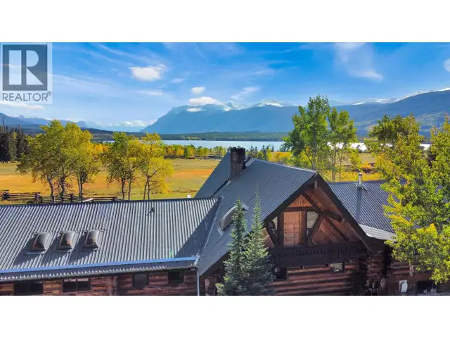 4899 MCGHEE ROAD Williams Lake, British Columbia in Houses for Sale in Williams Lake - Image 13