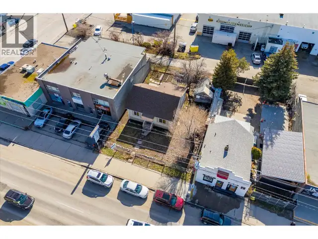 2465 Main Street West Kelowna, British Columbia in Houses for Sale in Penticton - Image 5