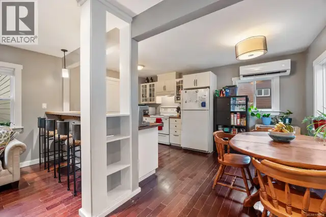 3328 Third St Cumberland, British Columbia in Houses for Sale in Comox / Courtenay / Cumberland - Image 23