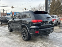 Double L Motors Ltd. Conquer Every Road with the 2021 Jeep Grand Cherokee Laredo Altitude! Experienc... (image 4)
