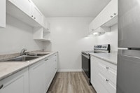Amenities: Balconies • Air Conditioning • Upgraded Exteriors Suite & Building: Spacious and newly re... (image 4)