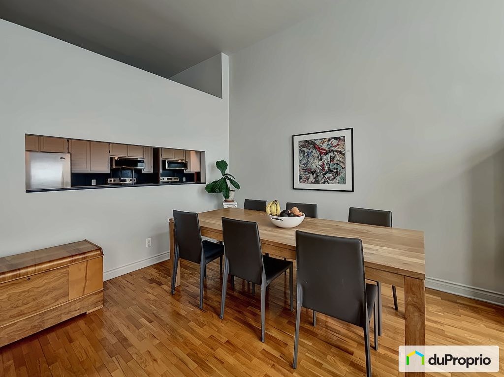 $869,000 - Condominium in Ville-Marie (downtown, old Mtl) — photo 3