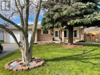 96 CARDINAL CRESCENT Newmarket (Bristol-London), Ontario