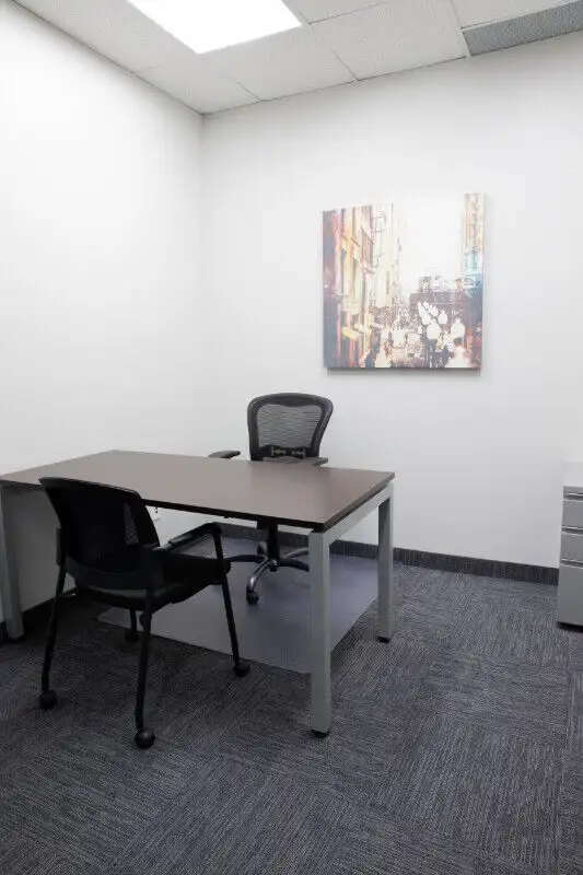 Flexible All-Inclusive Private Offices - Full-time & Part-time in Commercial & Office Space for Rent in Oakville / Halton Region - Image 9