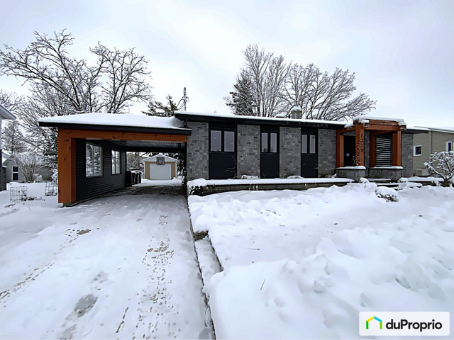 $599,000 - Bungalow for sale in St-Hyacinthe dans Maisons à vendre  à Saint-Hyacinthe - Image 2