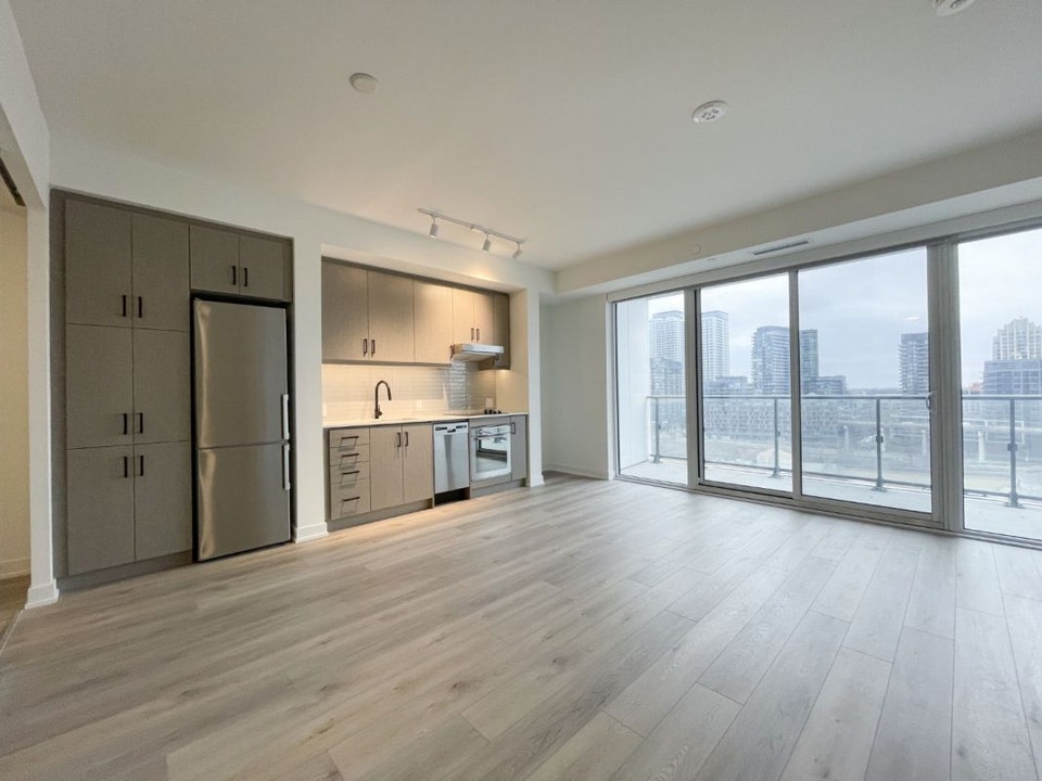 WEST CONDOS 2 Bedroom+Den Corner Condo For Rent Downtown Toronto 2