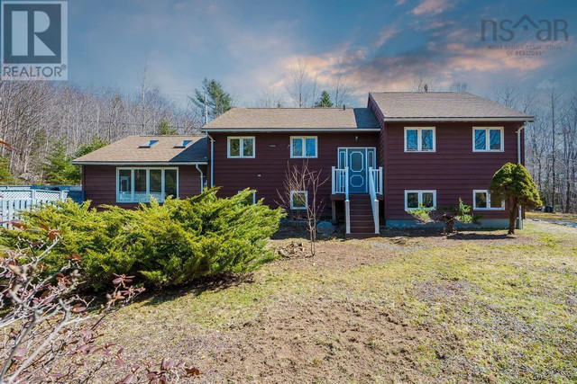 49 Flat Lake Drive Stillwater Lake, Nova Scotia in Houses for Sale in Bedford