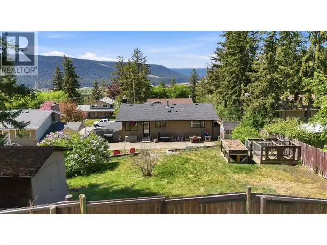 1460 N TWELFTH AVENUE Williams Lake, British Columbia in Houses for Sale in Williams Lake - Image 4