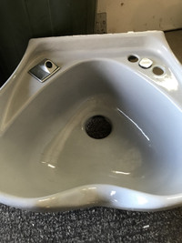 Lavabo de coiffure gris