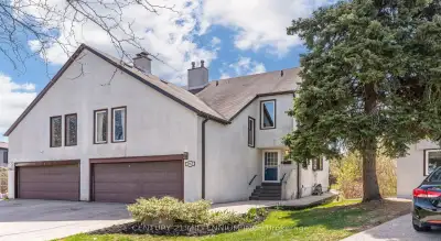 Price: $984,900 / $3,736/mo Prepare to fall in love with the high demand & centrally located Meadowv...